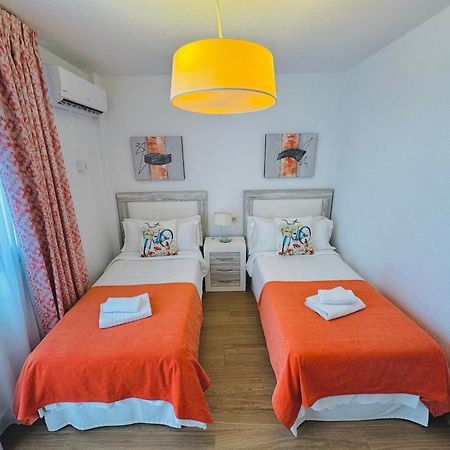 Pueblo Evita Premium Suites Benalmádena Esterno foto