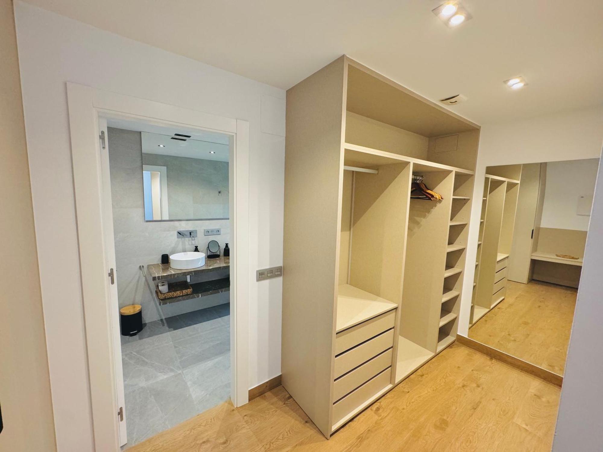 Pueblo Evita Premium Suites Benalmádena Esterno foto