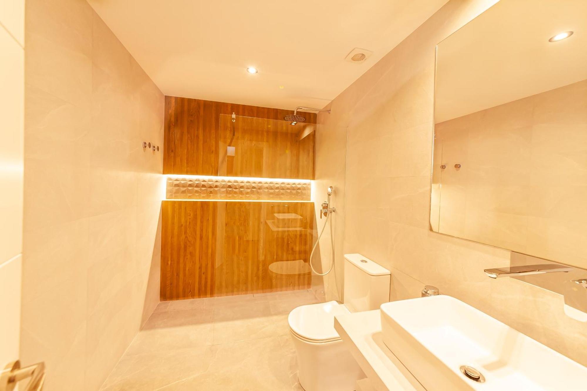 Pueblo Evita Premium Suites Benalmádena Esterno foto